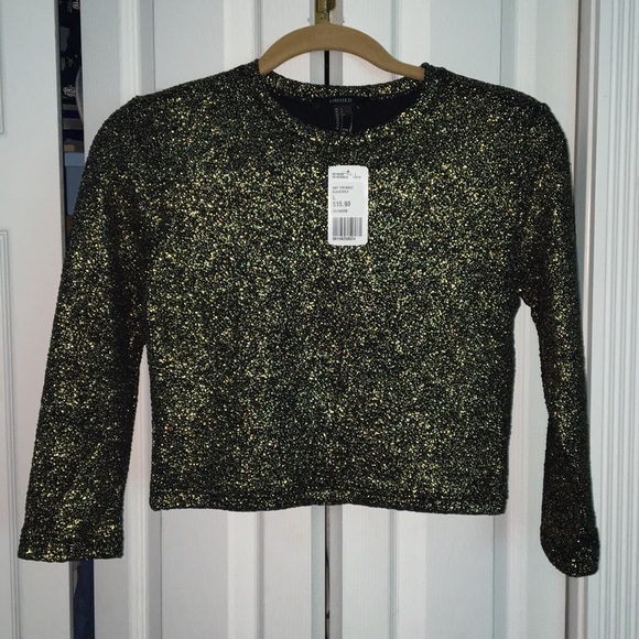 Forever 21 LS crop top☀️☀️ - Picture 1 of 4